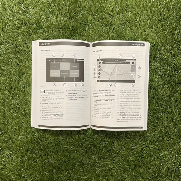 2017 Land Rover DISCOVERY SPORT Owners Manual - Picture 8 of 11